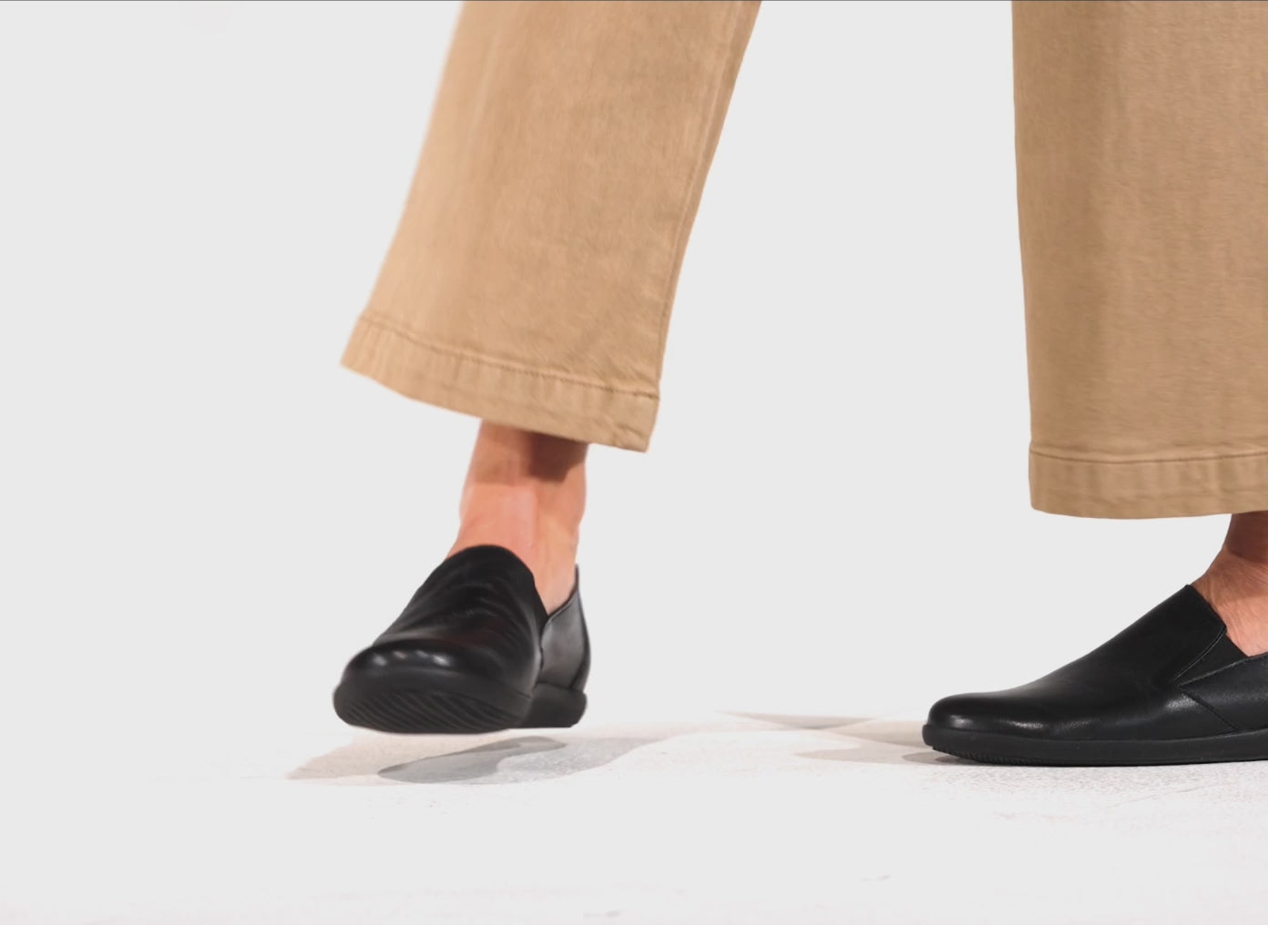 MEPHISTO KORIE, BLACK SILK